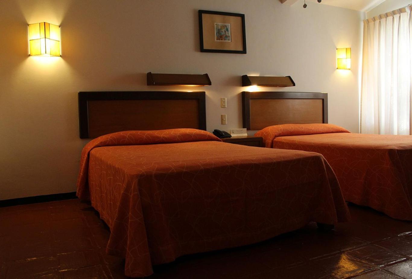 Hotel Ilebal Cuernavaca Bagian luar foto