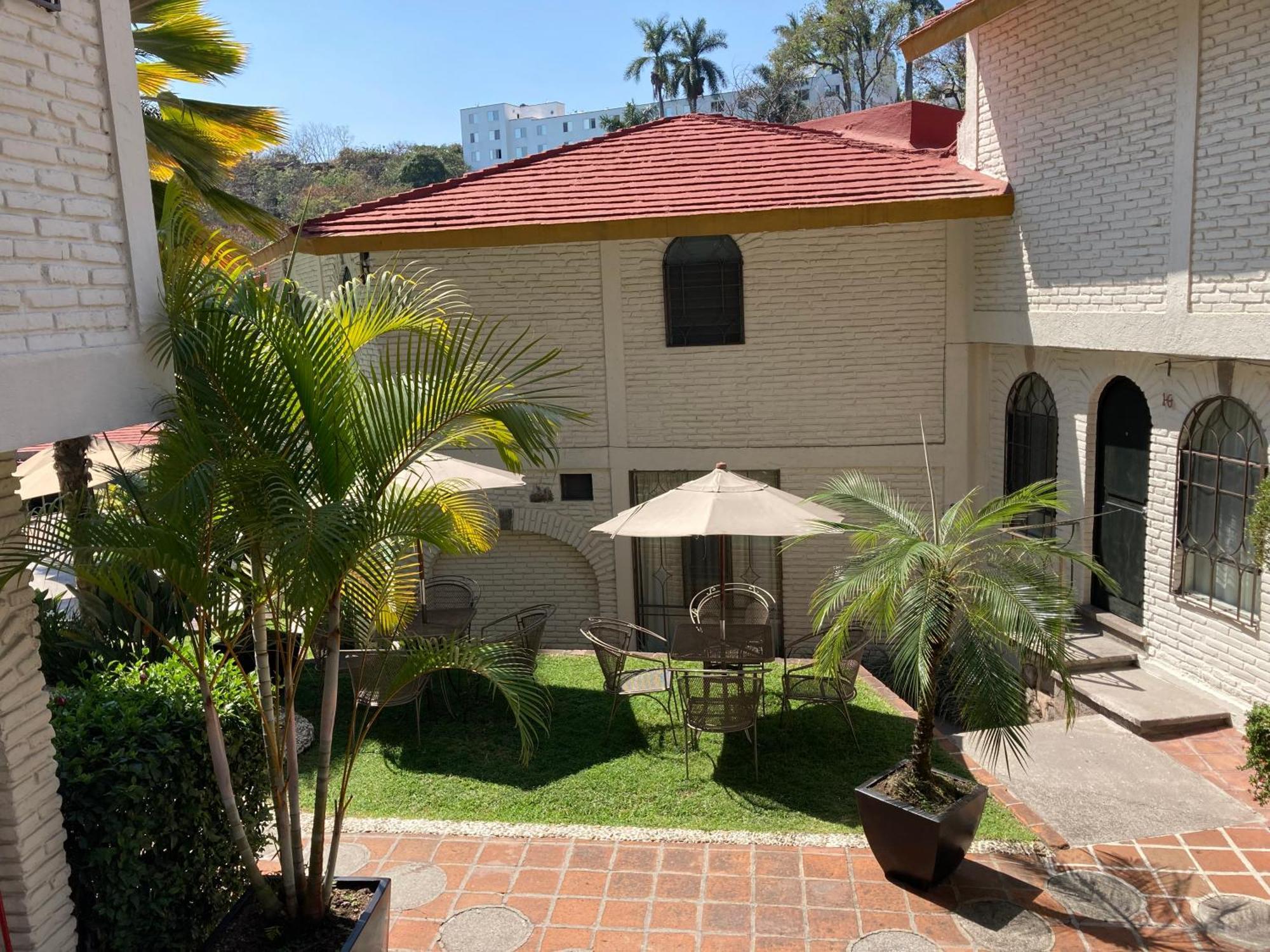 Hotel Ilebal Cuernavaca Bagian luar foto