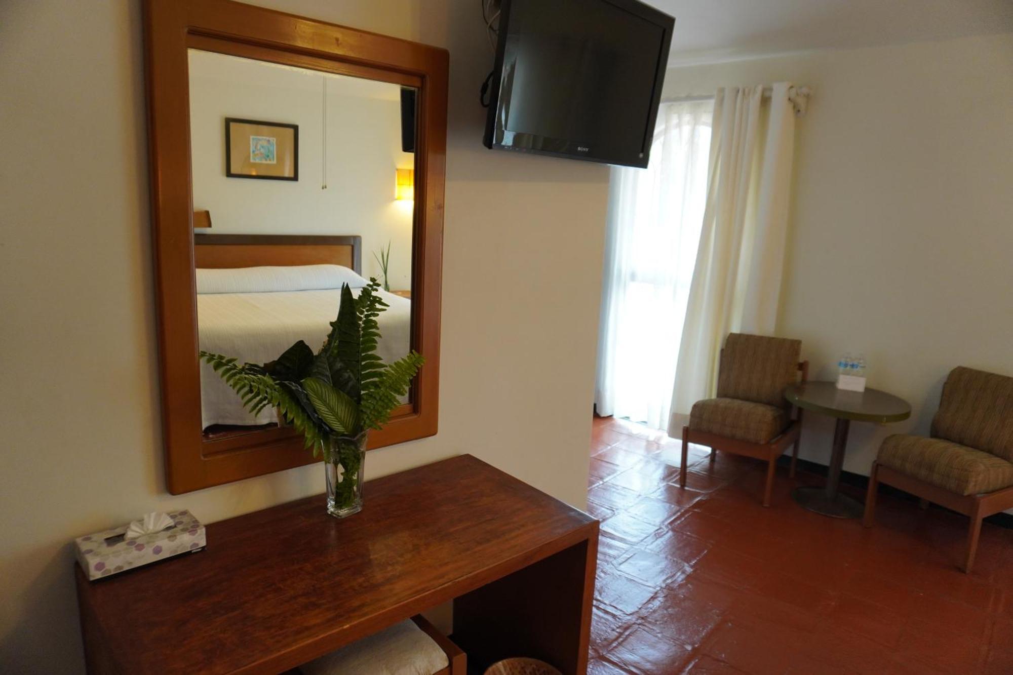Hotel Ilebal Cuernavaca Bagian luar foto
