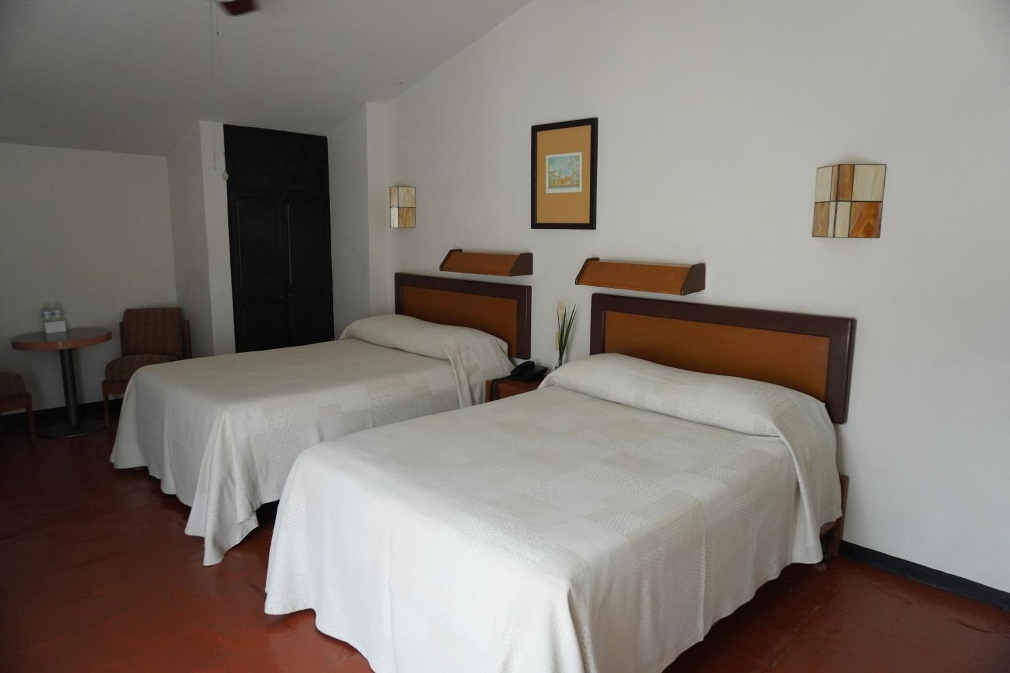Hotel Ilebal Cuernavaca Bagian luar foto